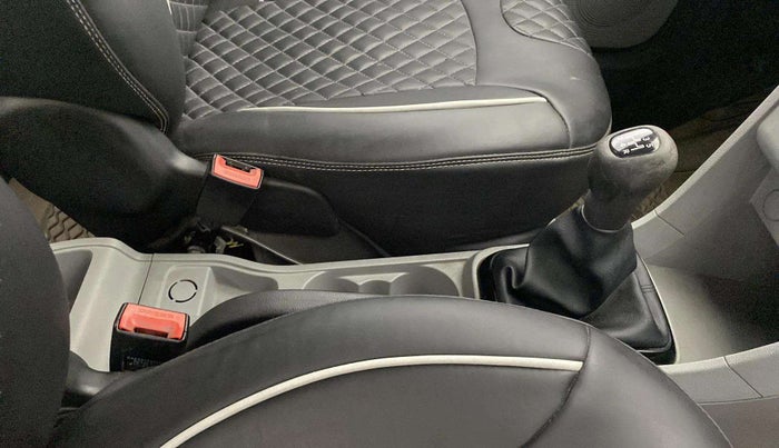 2022 Tata Tiago XT CNG, CNG, Manual, 79,867 km, Gear Lever