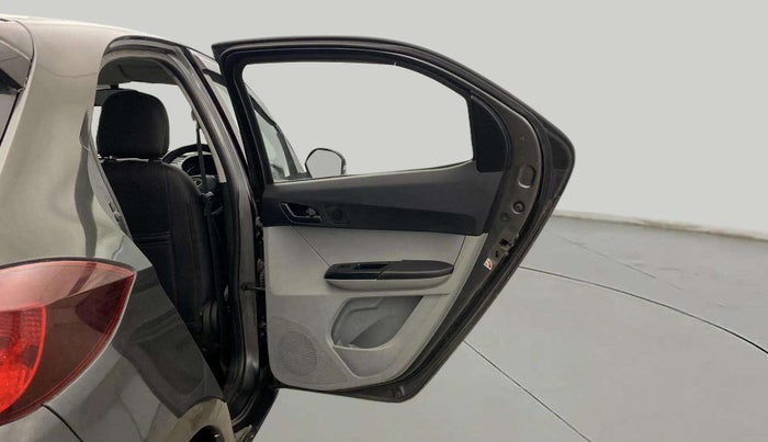 2022 Tata Tiago XT CNG, CNG, Manual, 79,867 km, RHS Rear Door