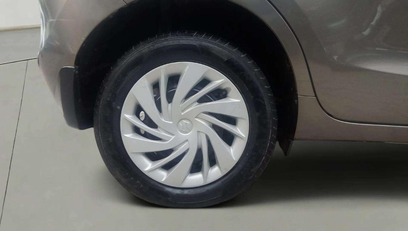 2020 Maruti Baleno DELTA PETROL 1.2, Petrol, Manual, 67,709 km, Right Rear Wheel