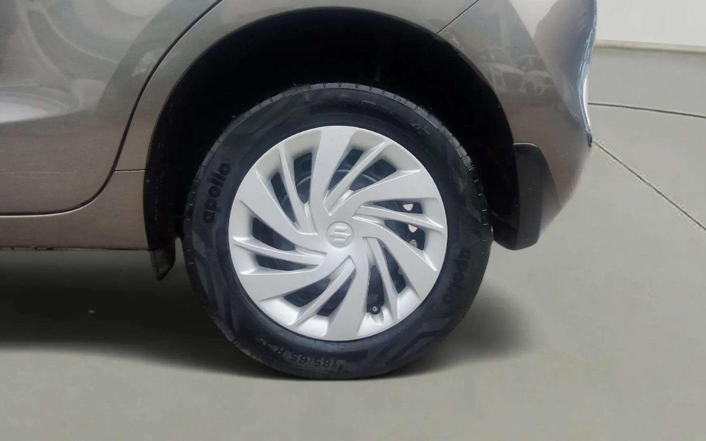 2020 Maruti Baleno DELTA PETROL 1.2, Petrol, Manual, 67,709 km, Left Rear Wheel