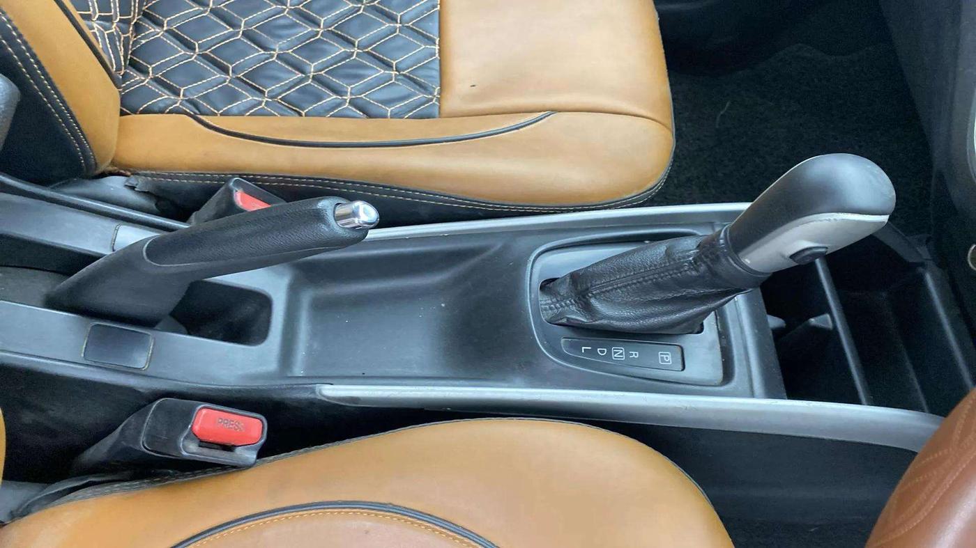 2016 Maruti Baleno DELTA CVT PETROL 1.2, Petrol, Automatic, 92,398 km, Gear Lever