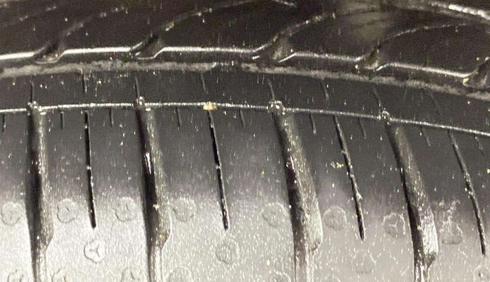 2023 Tata Tiago XZ PLUS PETROL, Petrol, Manual, 10,464 km, Left Rear Tyre Tread