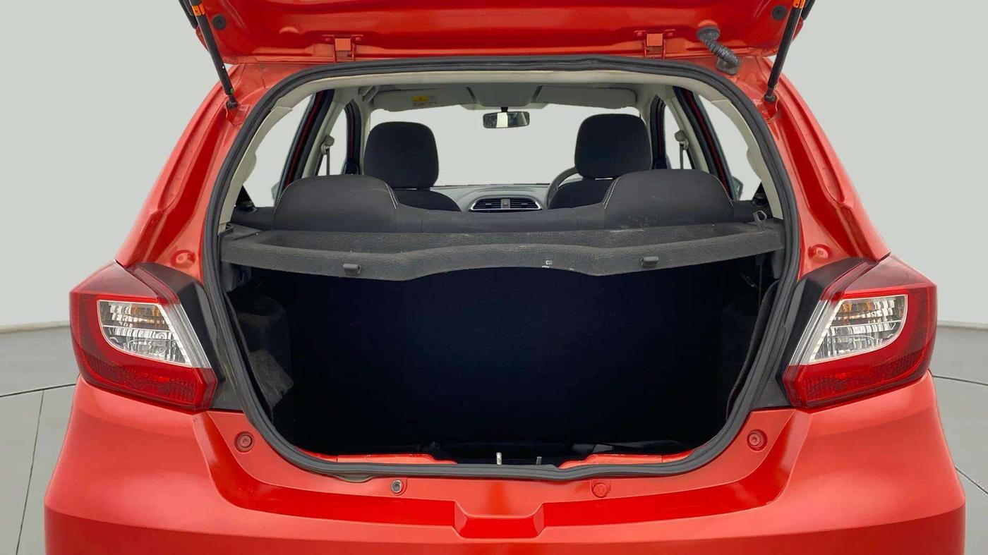 2023 Tata Tiago XZ PLUS PETROL, Petrol, Manual, 10,464 km, Boot Open Zoomed View