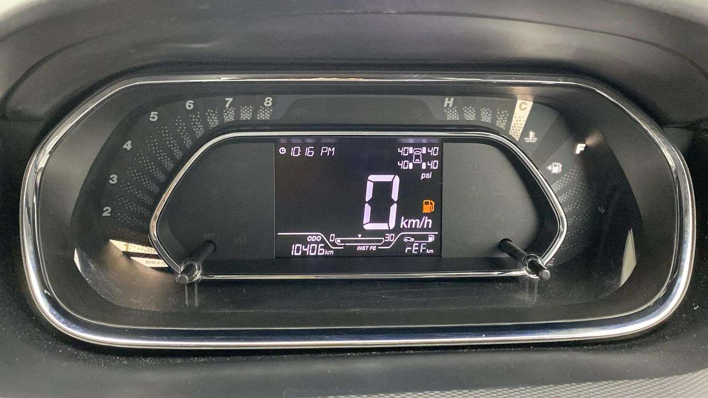 2023 Tata Tiago XZ PLUS PETROL, Petrol, Manual, 10,464 km, Odometer Image