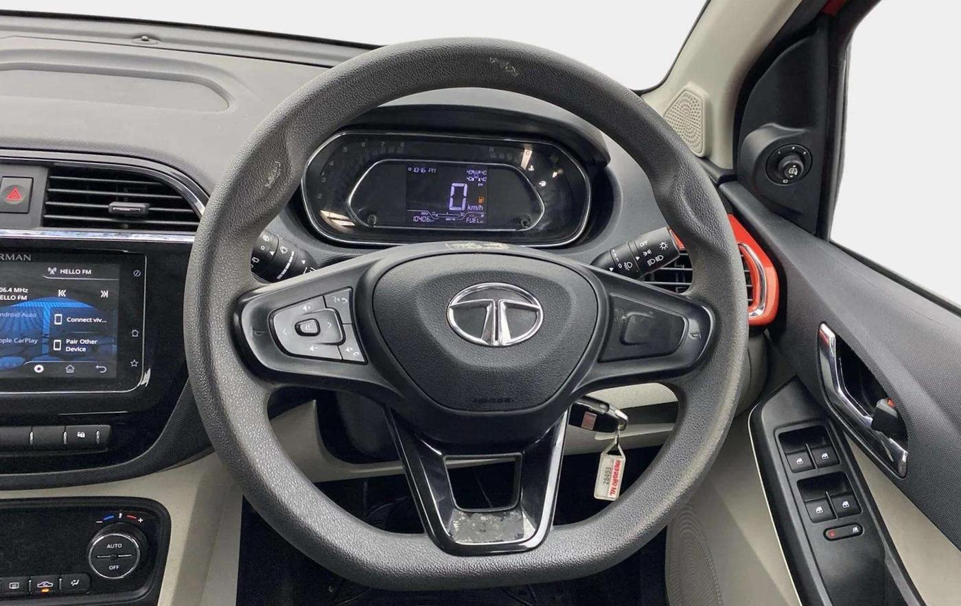 2023 Tata Tiago XZ PLUS PETROL, Petrol, Manual, 10,464 km, Steering Wheel Close Up