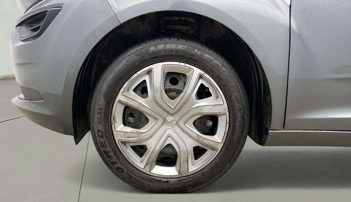 2023 Tata ALTROZ XMA PLUS PETROL, Petrol, Manual, 20,863 km, Left Front Wheel