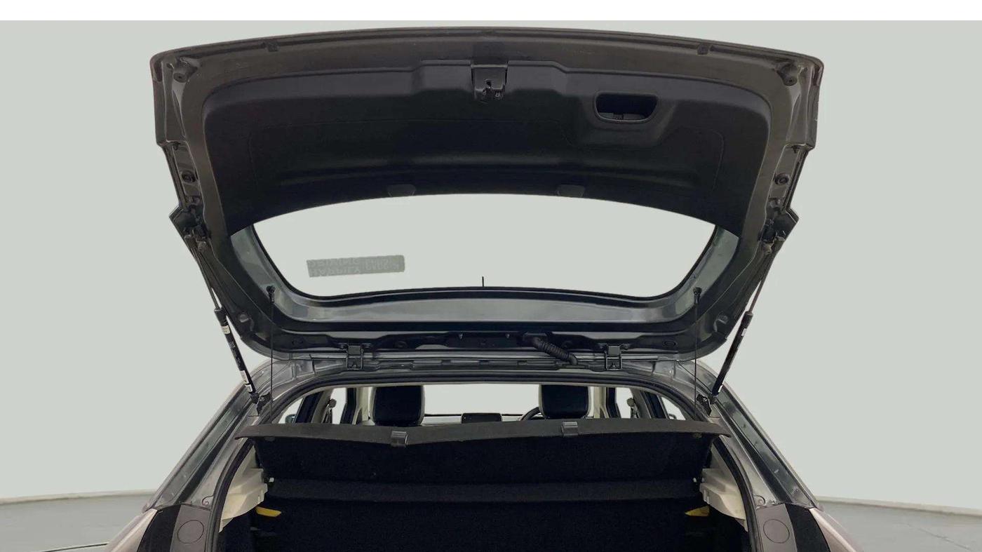 2023 Tata ALTROZ XMA PLUS PETROL, Petrol, Manual, 20,980 km, Boot Door Open
