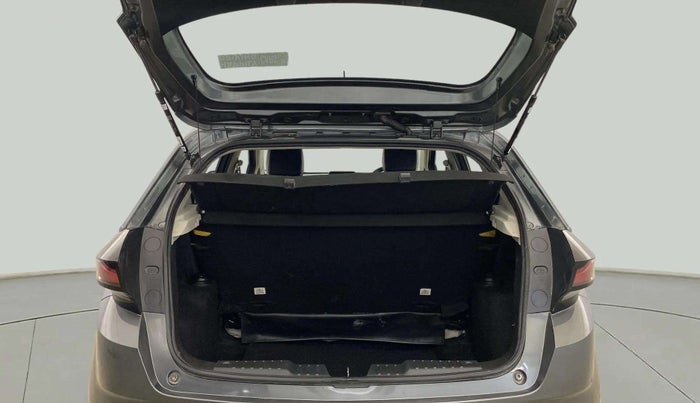 2023 Tata ALTROZ XMA PLUS PETROL, Petrol, Manual, 20,863 km, Boot Open Zoomed View