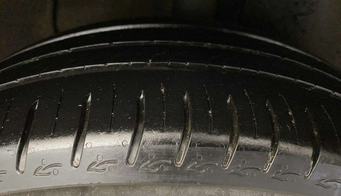 2023 Tata ALTROZ XMA PLUS PETROL, Petrol, Manual, 20,863 km, Left Rear Tyre Tread