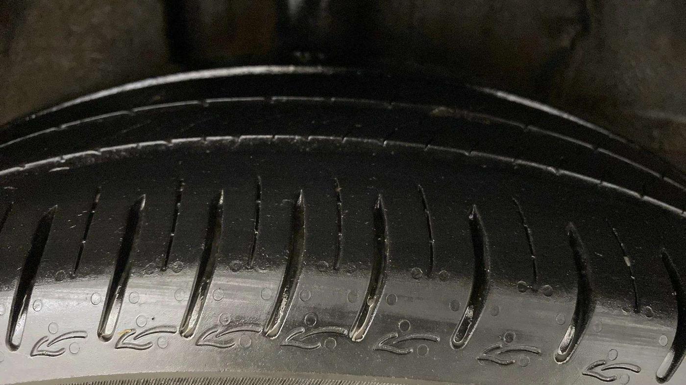 2023 Tata ALTROZ XMA PLUS PETROL, Petrol, Manual, 20,980 km, Right Rear Tyre Tread