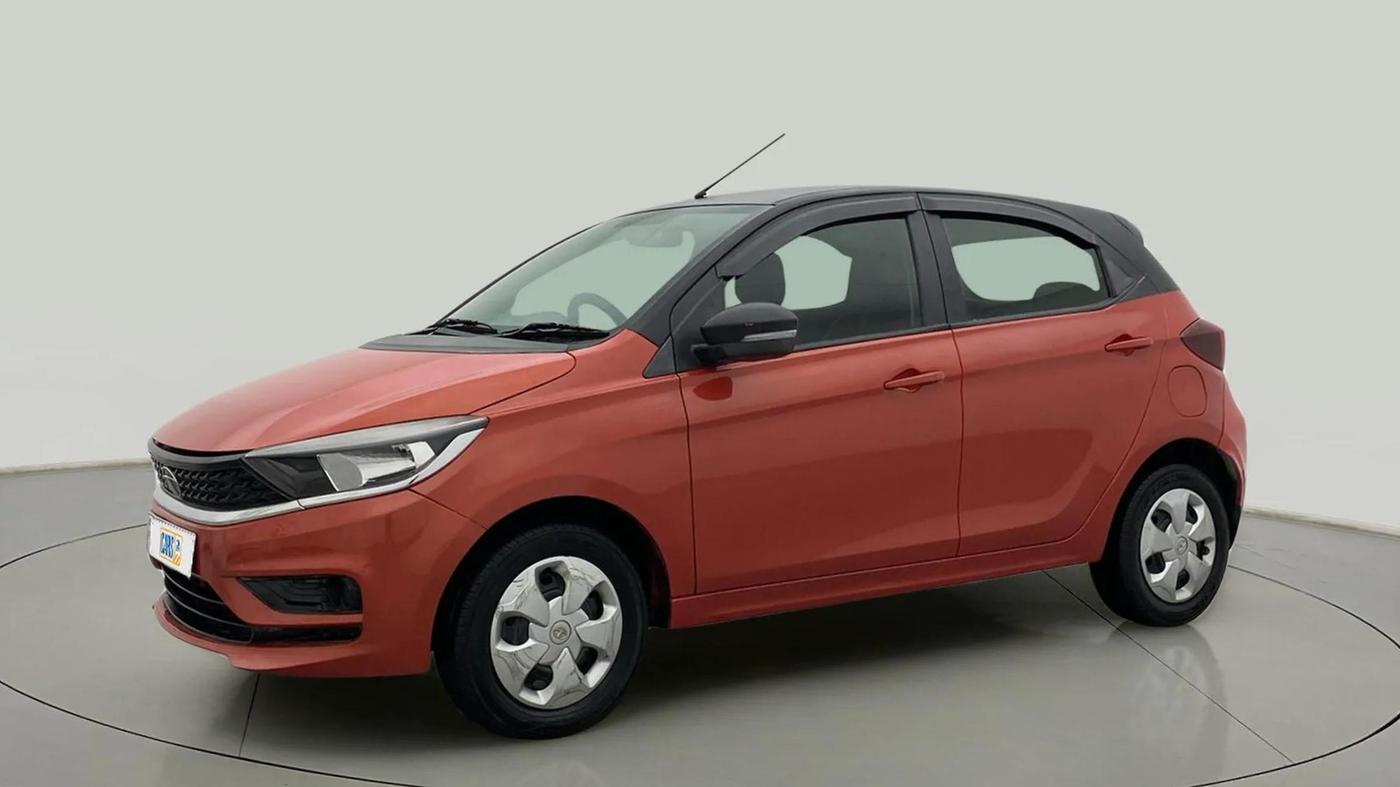 2021 Tata Tiago XT (O) PETROL, Petrol, Manual, 69,918 km, Left Front Diagonal