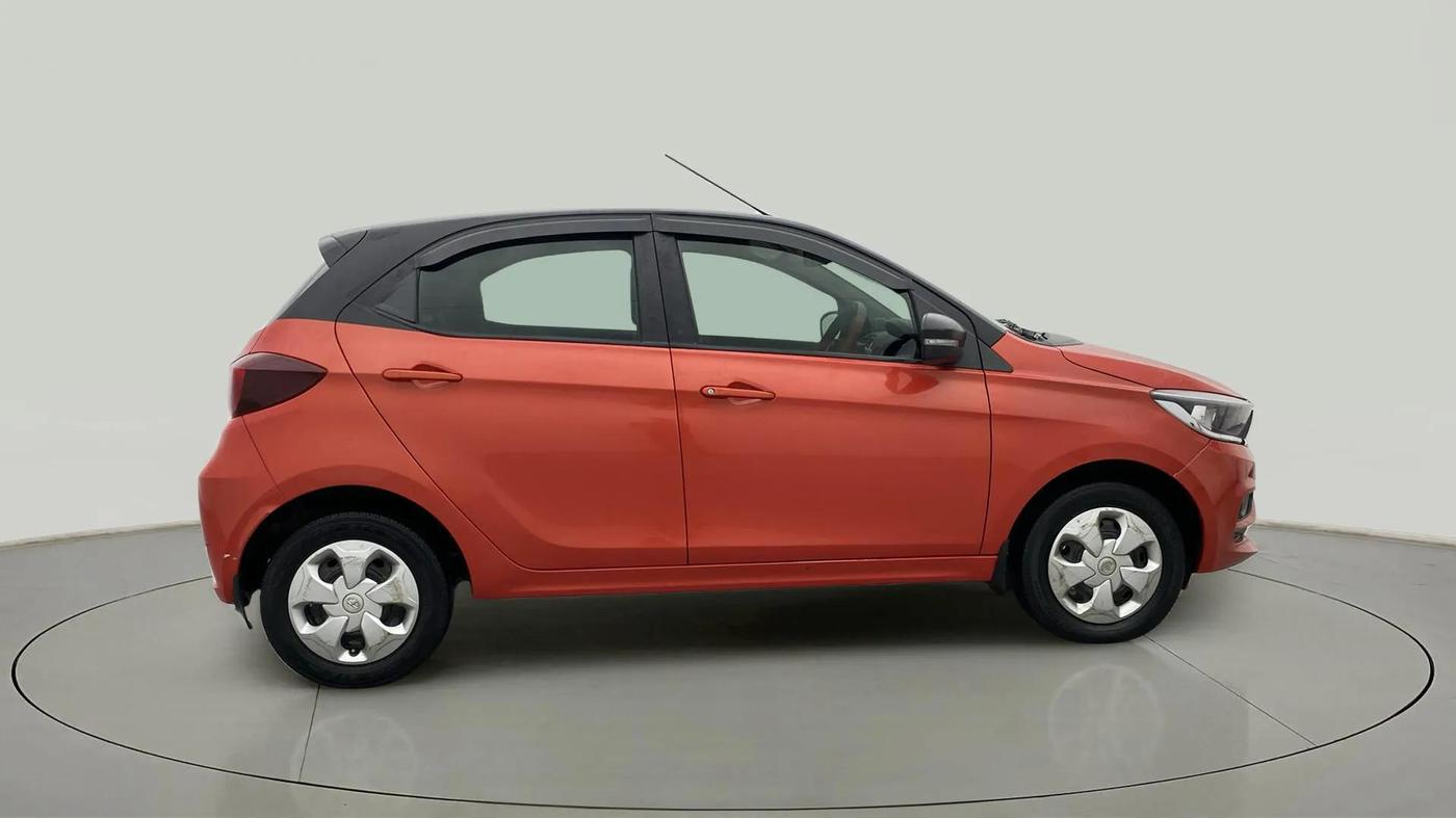 2021 Tata Tiago XT (O) PETROL, Petrol, Manual, 69,918 km, Right Side View