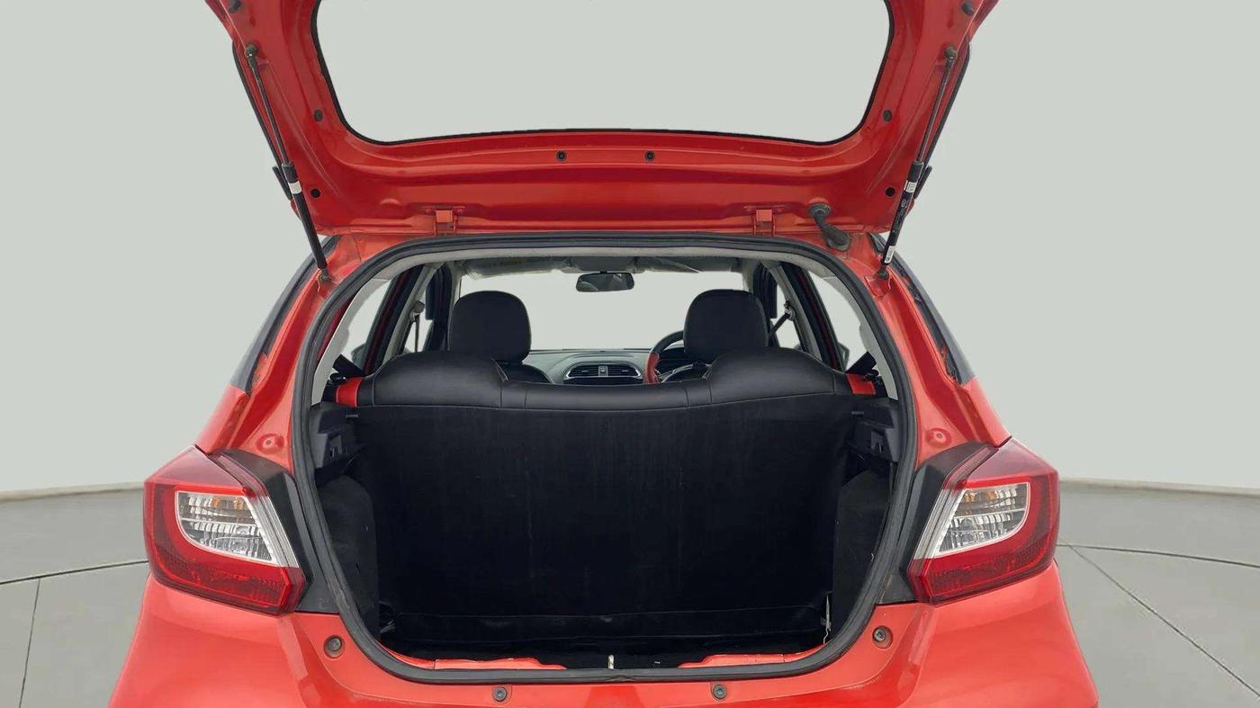 2021 Tata Tiago XT (O) PETROL, Petrol, Manual, 69,918 km, Boot Open Zoomed View