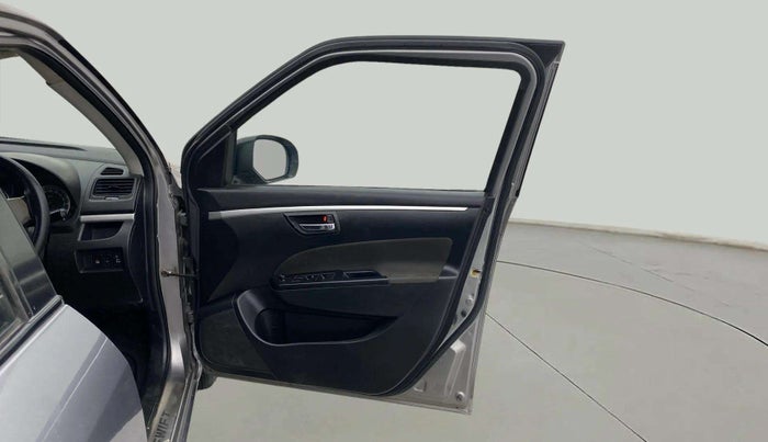 2014 Maruti Swift VXI, Petrol, Manual, 63,250 km, RHS Front Door