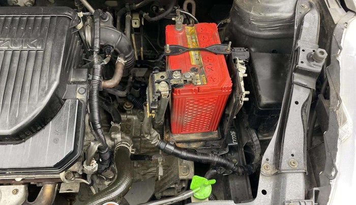 2014 Maruti Swift VXI, Petrol, Manual, 63,250 km, Engine View - Left