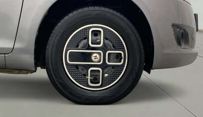 2014 Maruti Swift VXI, Petrol, Manual, 63,250 km, Right Front Wheel