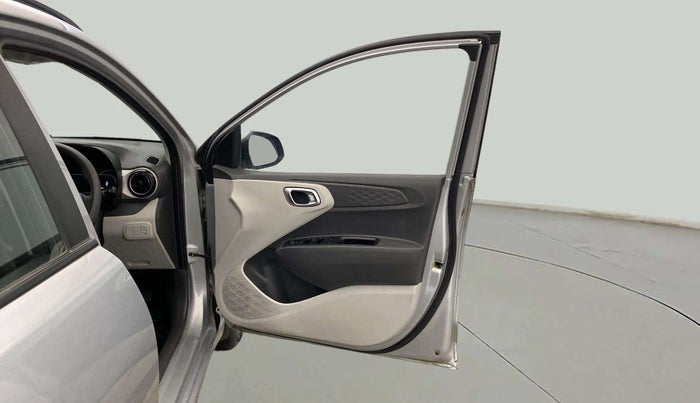2021 Hyundai GRAND I10 NIOS SPORTZ AMT 1.2 KAPPA VTVT, Petrol, Automatic, 12,833 km, RHS Front Door