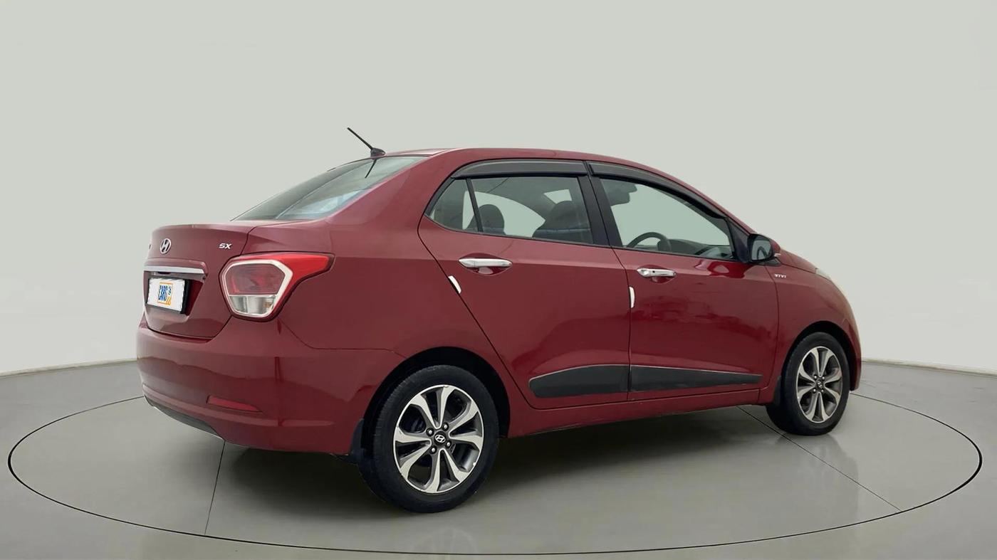 2015 Hyundai Xcent SX 1.2 (O), Petrol, Manual, 94,556 km, Right Back Diagonal