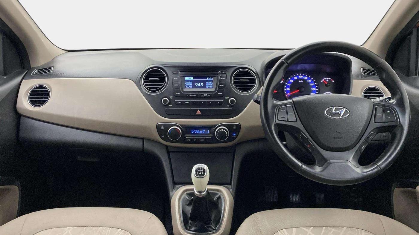 2015 Hyundai Xcent SX 1.2 (O), Petrol, Manual, 94,556 km, Dashboard
