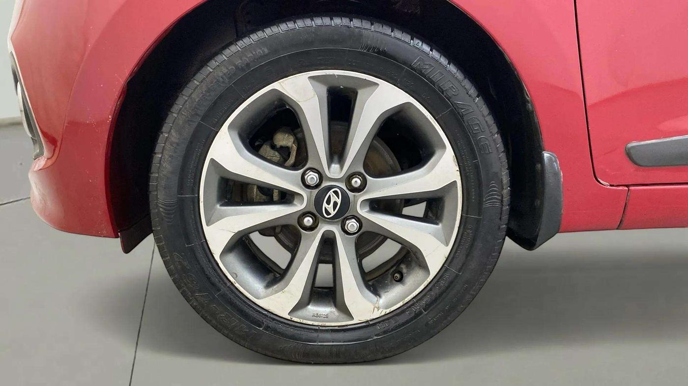 2015 Hyundai Xcent SX 1.2 (O), Petrol, Manual, 94,556 km, Left Front Wheel
