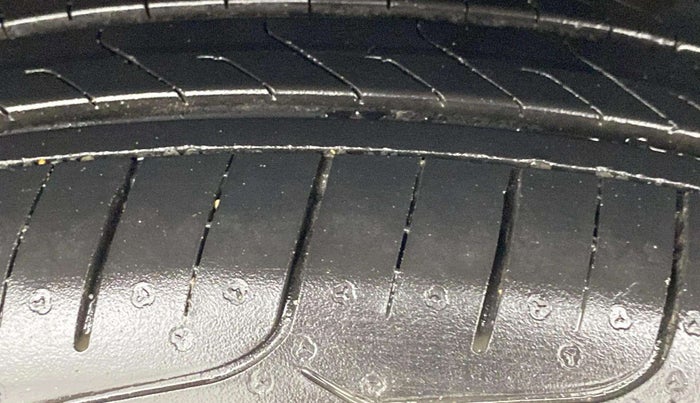 2019 Maruti Dzire ZXI AMT, Petrol, Automatic, 47,622 km, Left Rear Tyre Tread