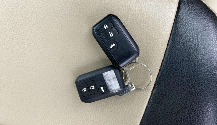 2019 Maruti Dzire ZXI AMT, Petrol, Automatic, 47,622 km, Lock system - Keyless sensor not working