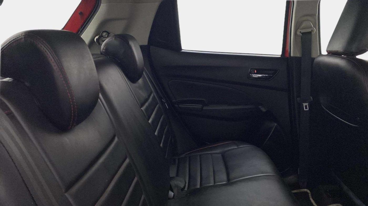 2018 Maruti Swift ZXI AMT, Petrol, Automatic, 69,024 km, Right Side Rear Door Cabin