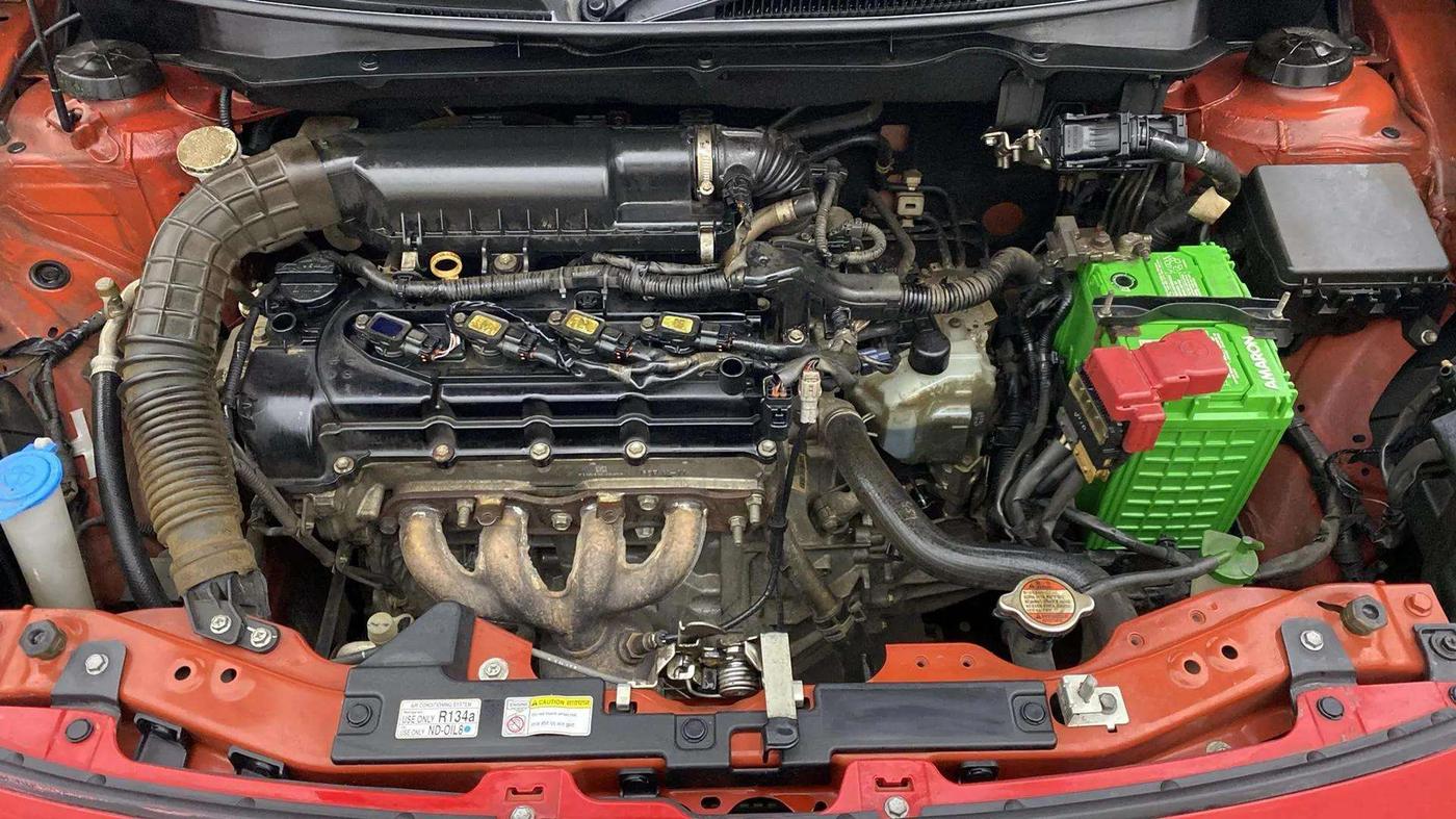 2018 Maruti Swift ZXI AMT, Petrol, Automatic, 69,024 km, Engine View