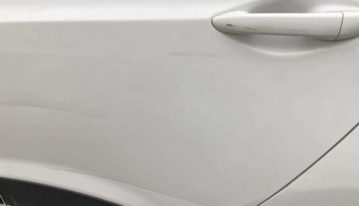 2014 Hyundai Xcent S 1.2, Petrol, Manual, 73,110 km, Rear left door - Slightly dented