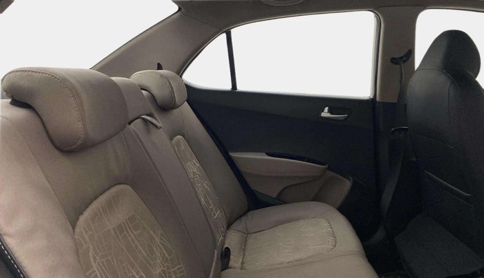 2014 Hyundai Xcent S 1.2, Petrol, Manual, 73,110 km, Right Side Rear Door Cabin