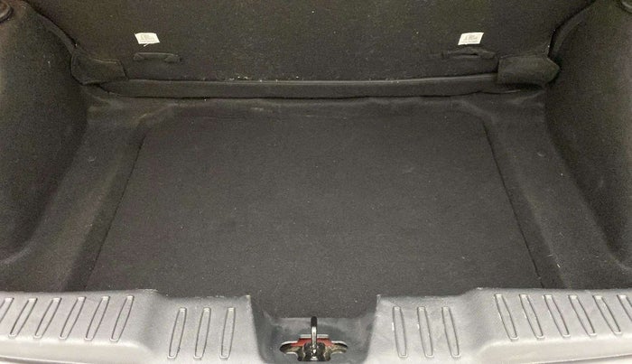 2023 Tata ALTROZ  XZ Plus (O) (S), Petrol, Manual, 15,177 km, Boot Inside