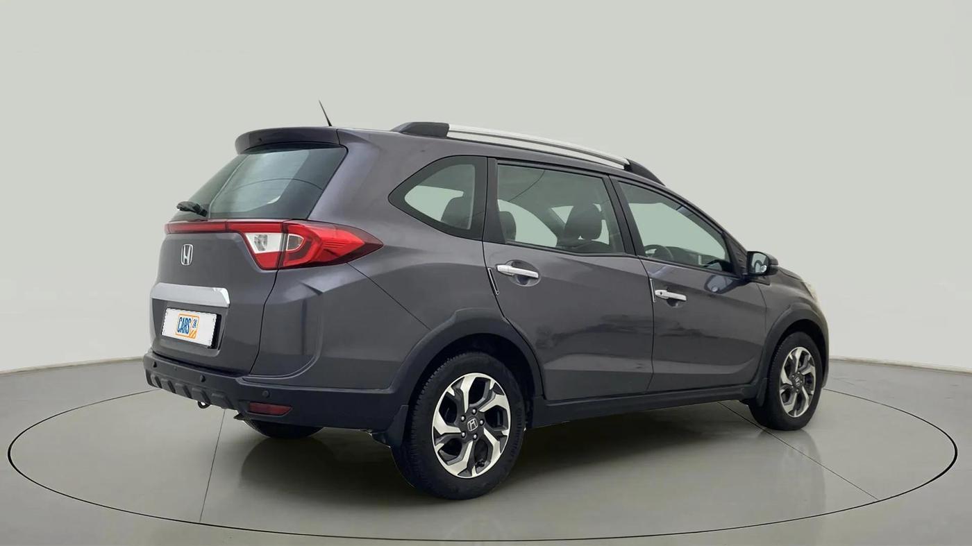 2017 Honda BR-V 1.5L I-VTEC V, Petrol, Manual, 34,628 km, Right Back Diagonal
