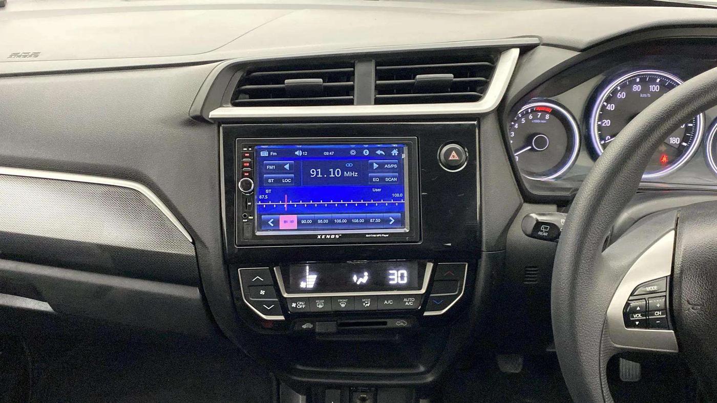 2017 Honda BR-V 1.5L I-VTEC V, Petrol, Manual, 34,628 km, Air Conditioner