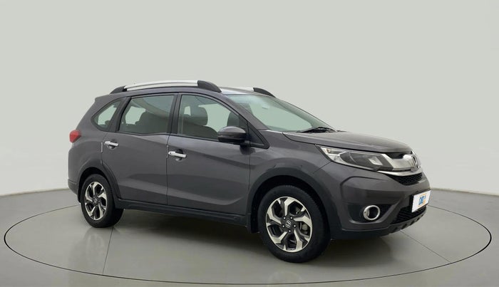 2017 Honda BR-V 1.5L I-VTEC V, Petrol, Manual, 34,628 km, Right Front Diagonal
