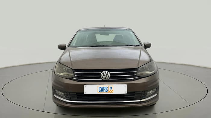 2015 Volkswagen Vento HIGHLINE 1.6 MPI, Petrol, Manual, 85,807 km, Front