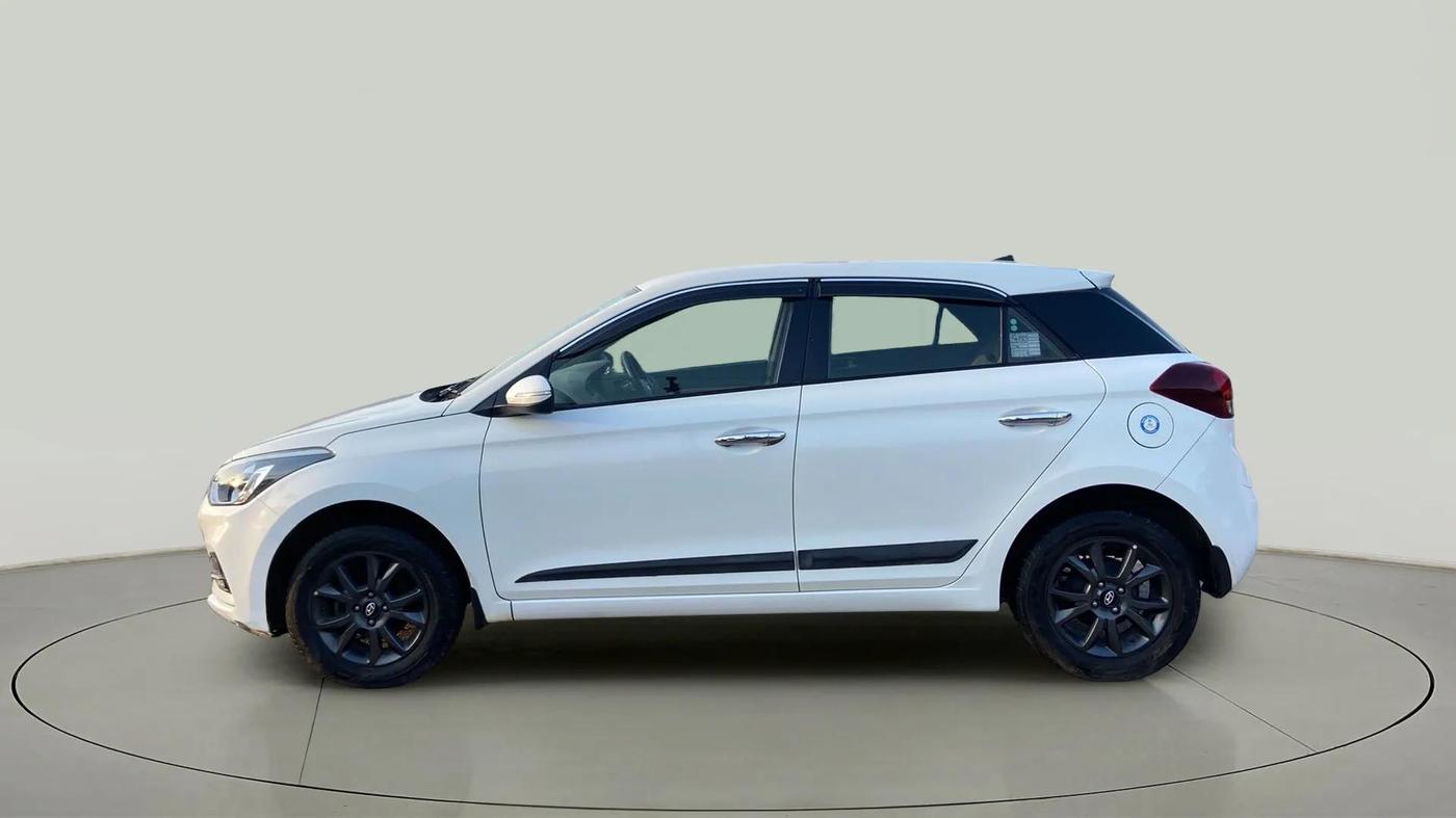 2019 Hyundai Elite i20 SPORTZ PLUS 1.2, Petrol, Manual, 22,433 km, Left Side