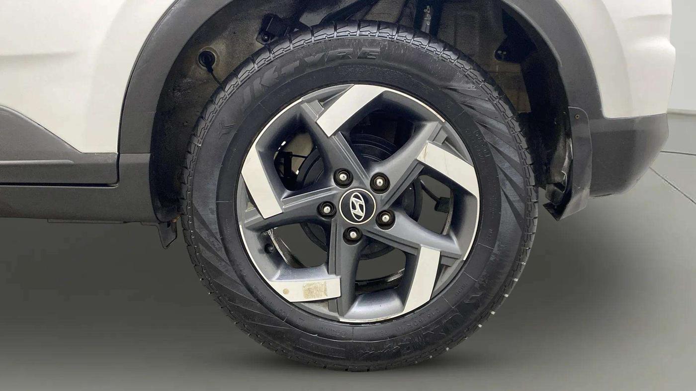 2020 Hyundai VENUE SX 1.0 TURBO IMT, Petrol, Manual, 75,349 km, Left Rear Wheel