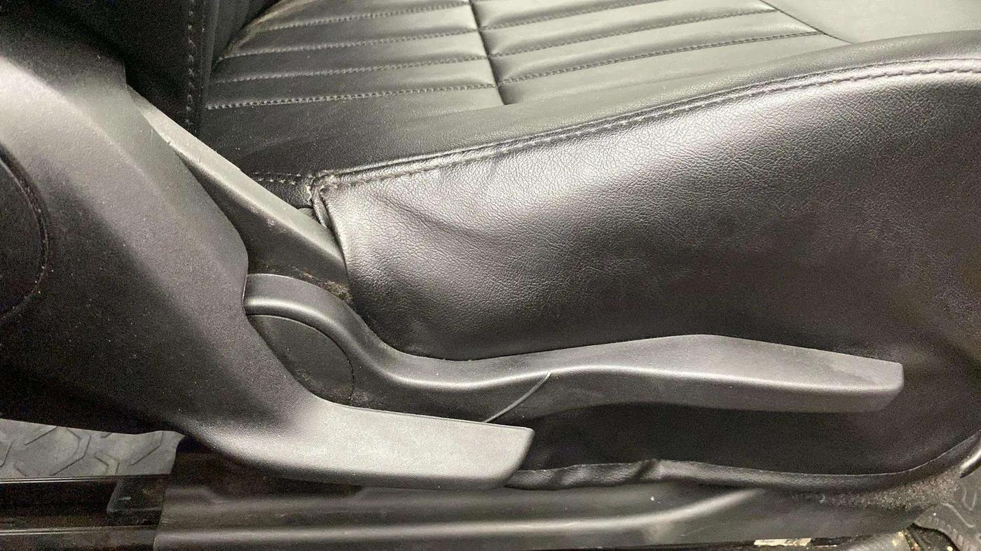 2018 Maruti Swift ZXI AMT, Petrol, Automatic, 58,037 km, Driver Side Adjustment Panel