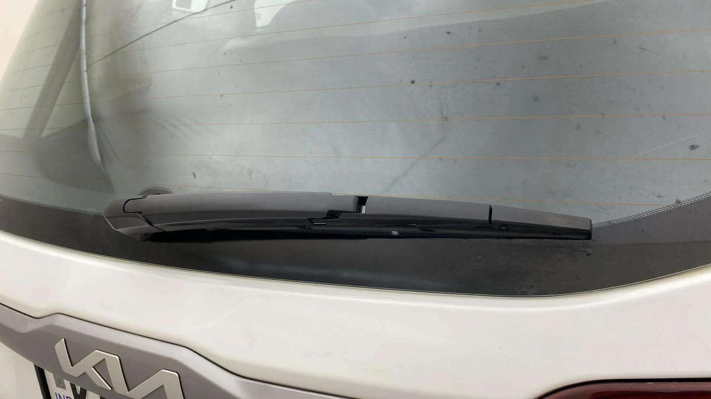 2022 KIA SELTOS HTK PLUS 1.5 IMT, Petrol, Manual, 25,543 km, Rear Wiper