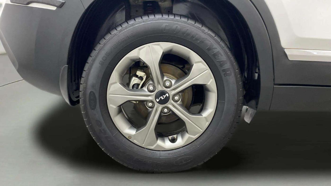 2022 KIA SELTOS HTK PLUS 1.5 IMT, Petrol, Manual, 25,543 km, Right Rear Wheel