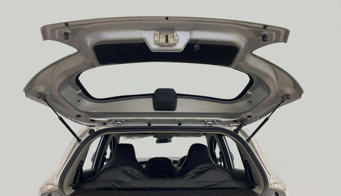 2019 Mahindra Kuv100 K2 TRIP CNG, CNG, Manual, 69,275 km, Boot Door Open
