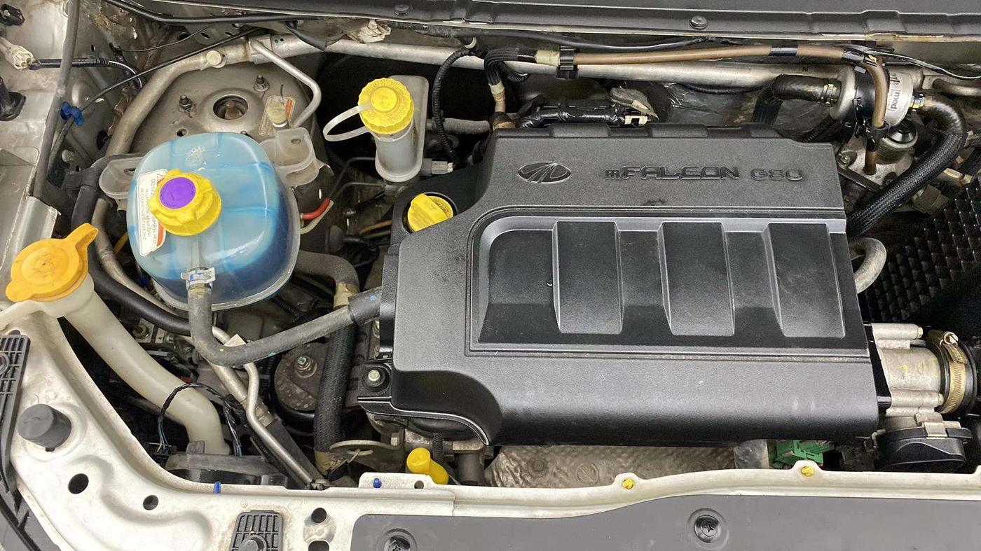 2019 Mahindra Kuv100 K2 TRIP CNG, CNG, Manual, 69,726 km, Engine View - Right