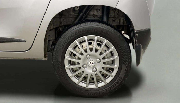 2019 Mahindra Kuv100 K2 TRIP CNG, CNG, Manual, 69,275 km, Left Rear Wheel