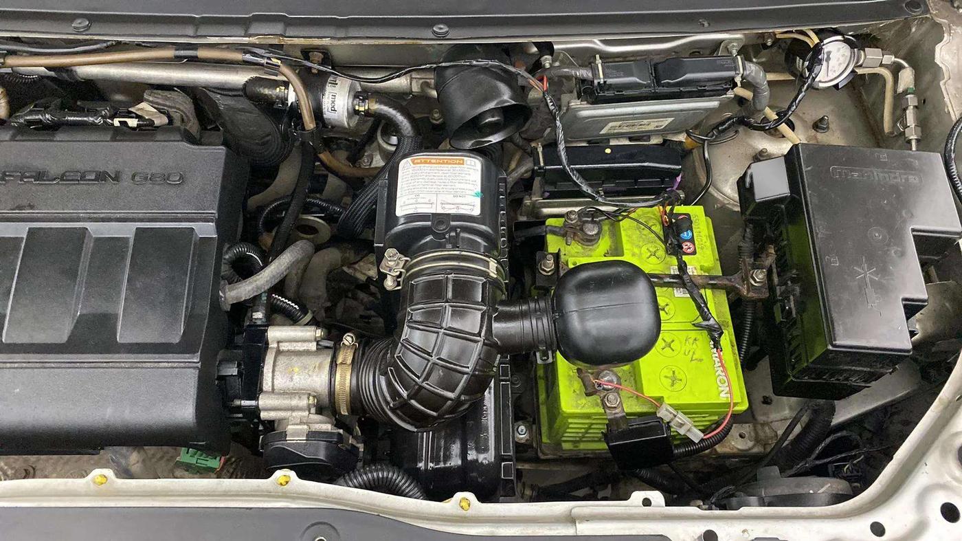 2019 Mahindra Kuv100 K2 TRIP CNG, CNG, Manual, 69,726 km, Engine View - Left