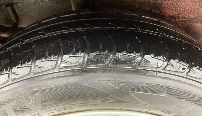 2015 Maruti Celerio ZXI AMT, Petrol, Automatic, 36,734 km, Right Rear Tyre Tread