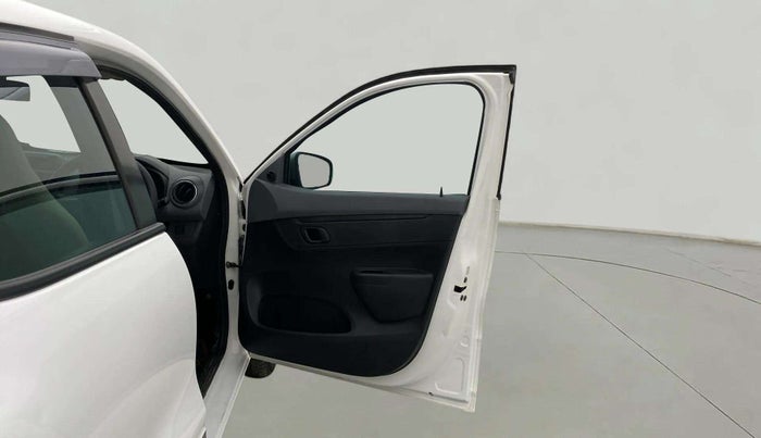 2021 Renault Kwid RXT 1.0 (O), Petrol, Manual, 76,721 km, RHS Front Door