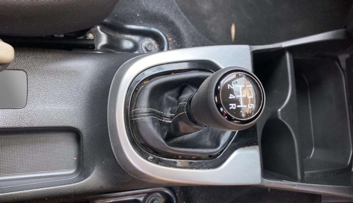2021 Honda WR-V 1.2L I-VTEC VX MT, Petrol, Manual, 6,025 km, Gear Lever