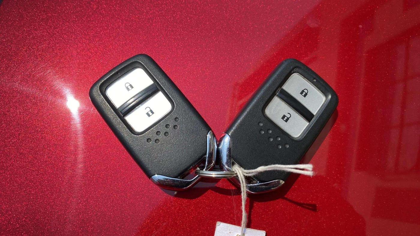 2021 Honda WR-V 1.2L I-VTEC VX MT, Petrol, Manual, 6,025 km, Key Close Up