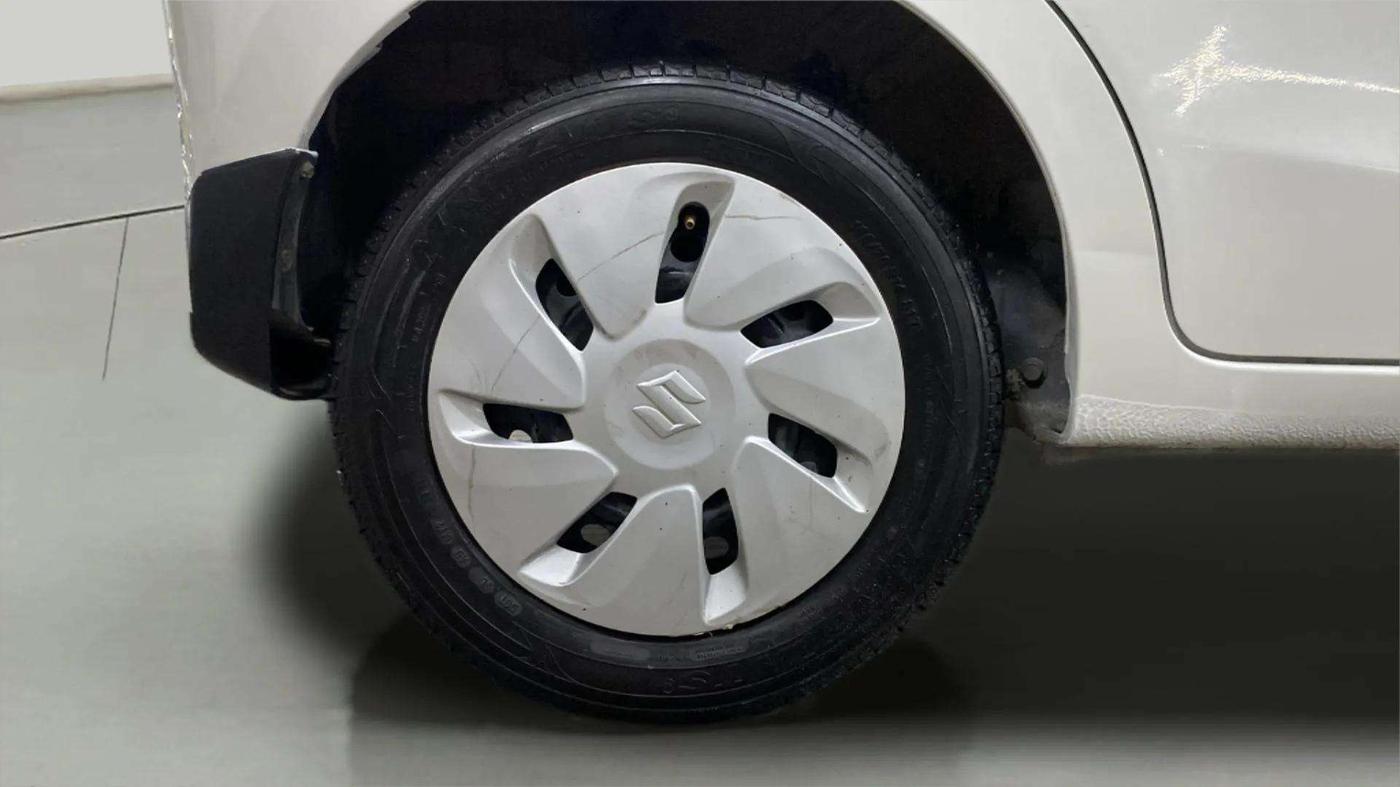 2017 Maruti Celerio VXI (O) CNG, CNG, Manual, 79,787 km, Right Rear Wheel