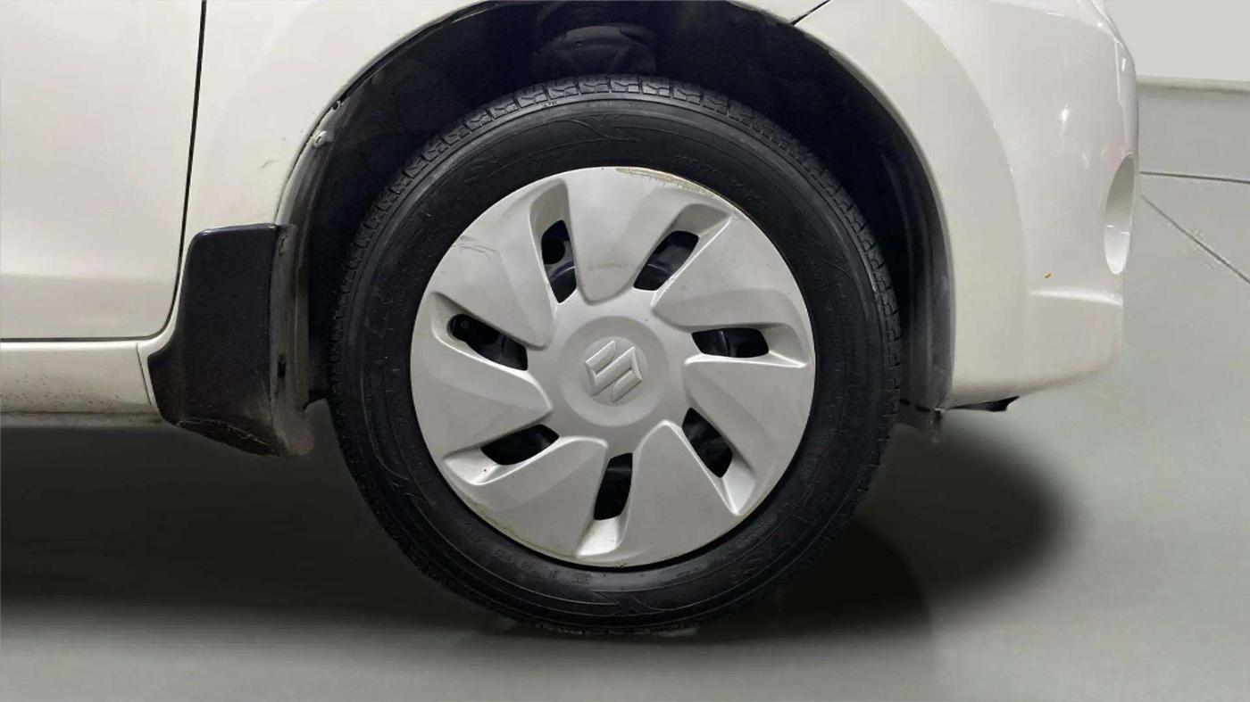 2017 Maruti Celerio VXI (O) CNG, CNG, Manual, 79,787 km, Right Front Wheel